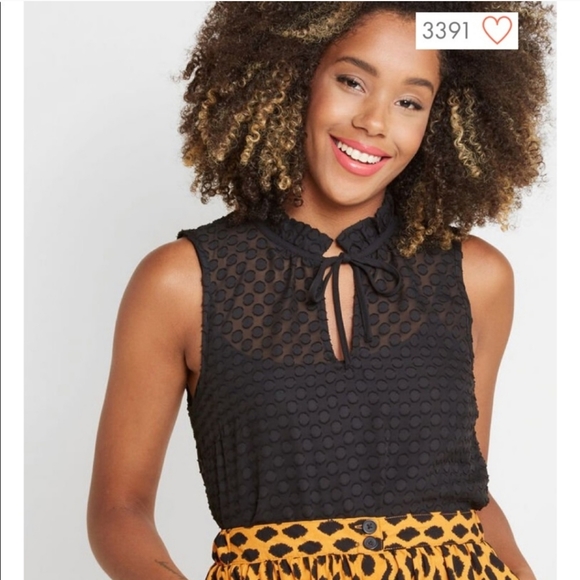Modcloth Tops - Modcloth Sheer Polka Dot Tank Top Blouse sz XS
